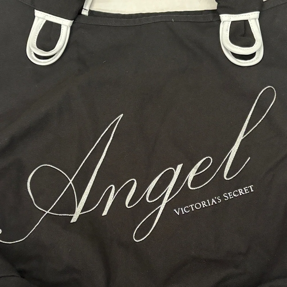 Victoria's Secret Black and White Angel Tote - Picture 4 of 7